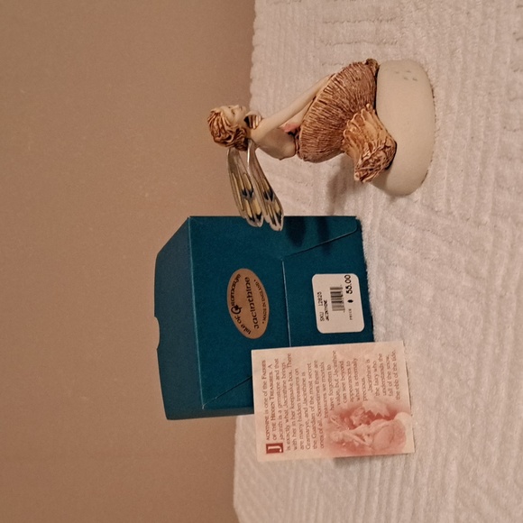 Isle of Gramarye.   Jacinthine. - Picture 4 of 11